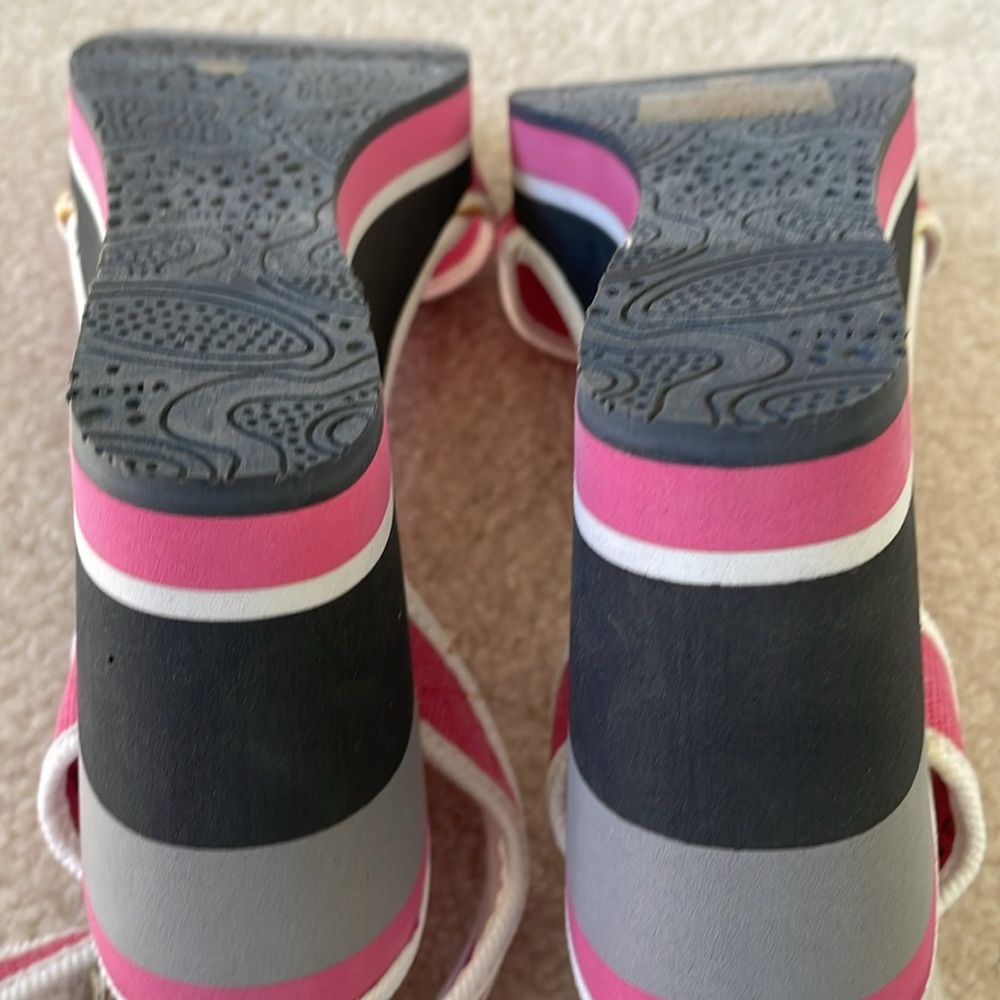 Arizona Shitaki Pink/Gray Wedge Heel Criss Cross Around Ankle Sandals 8 NIB. Y2K - Picture 5 of 9